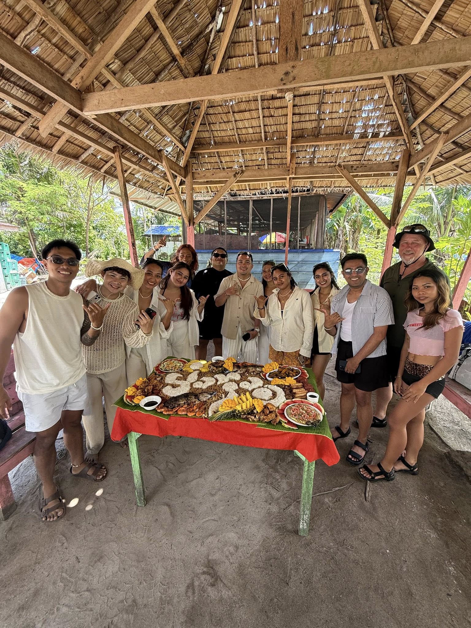 Tri Island tour photo 1